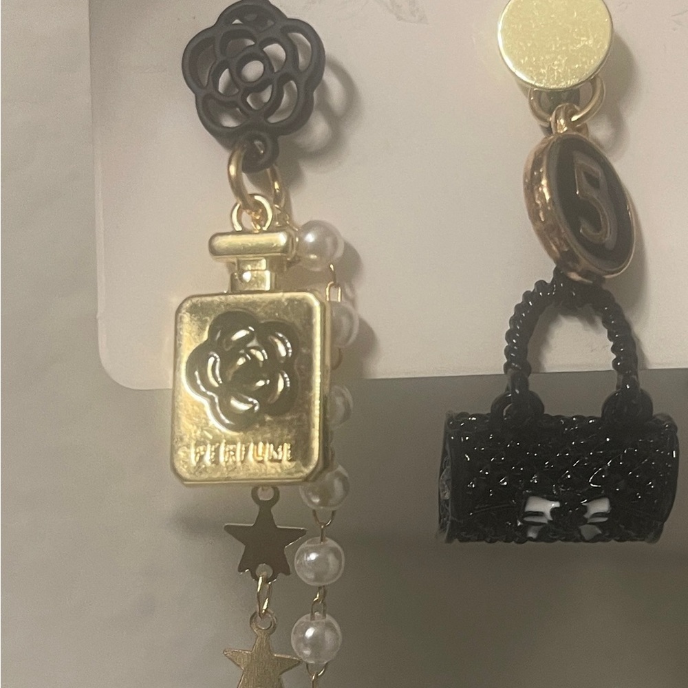 Number 5 earrings